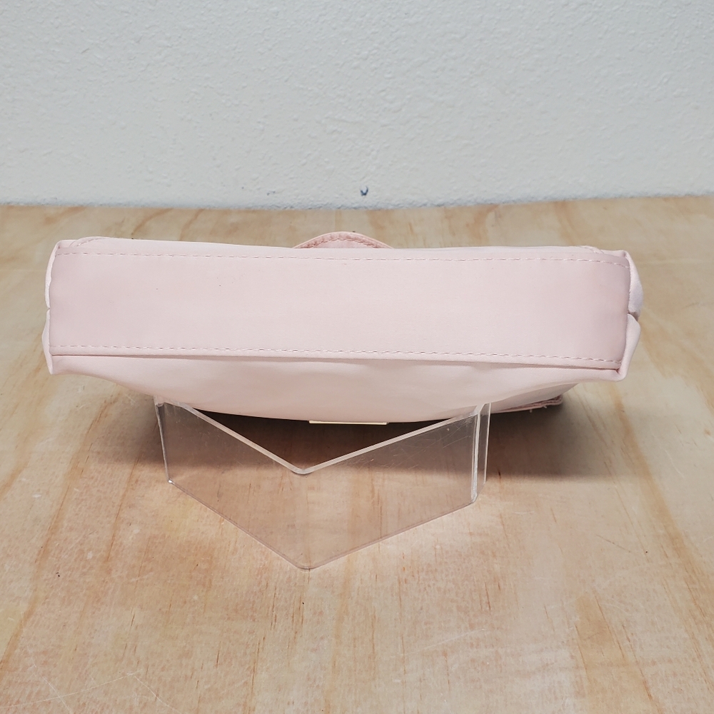 Giorgio Armani Soft Pink Peach Makeup Toiletry Bag - Picture 6 of 9